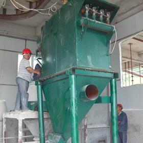 山東青島蔡經(jīng)理定購(gòu)的膩?zhàn)臃?、外墻涂料?chē)間除塵器已發(fā)貨